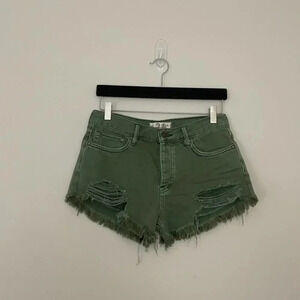 Free People We The Free Loving Good Vibrations Shorts in Sage Size 26